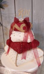 Burgundy and Gold Pillow Wedding Cake No.W039p