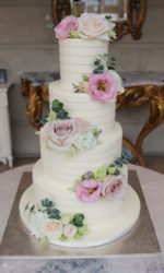 Buttercream Cake with Lines and Fresh Florals No.W284p