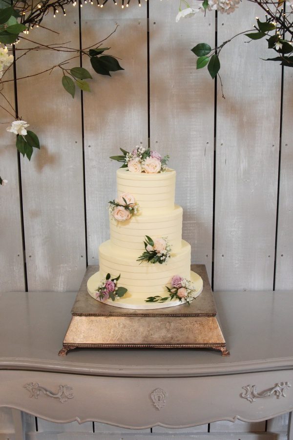 Buttercream Cake with Lines and Peach Flowers No.W270 - Image 5
