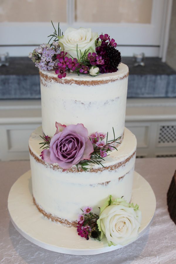 Buttercream Style Wedding Cake Table No.W139 - Image 3