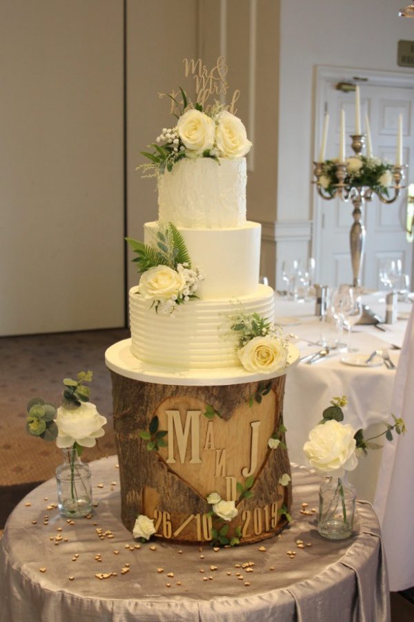 Buttercream Wedding Cake with Ivory Flowers No.W110 - Image 3