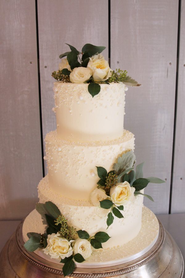 Sugar Pearls Wedding Cake -   Wedding cake pearls, Fake wedding  cakes, Pearl cake