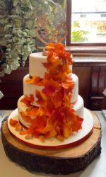Cascading Autumn Leaves Wedding Cake No.W197p