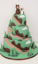 Forest and Hills Wedding Cake No.W314p