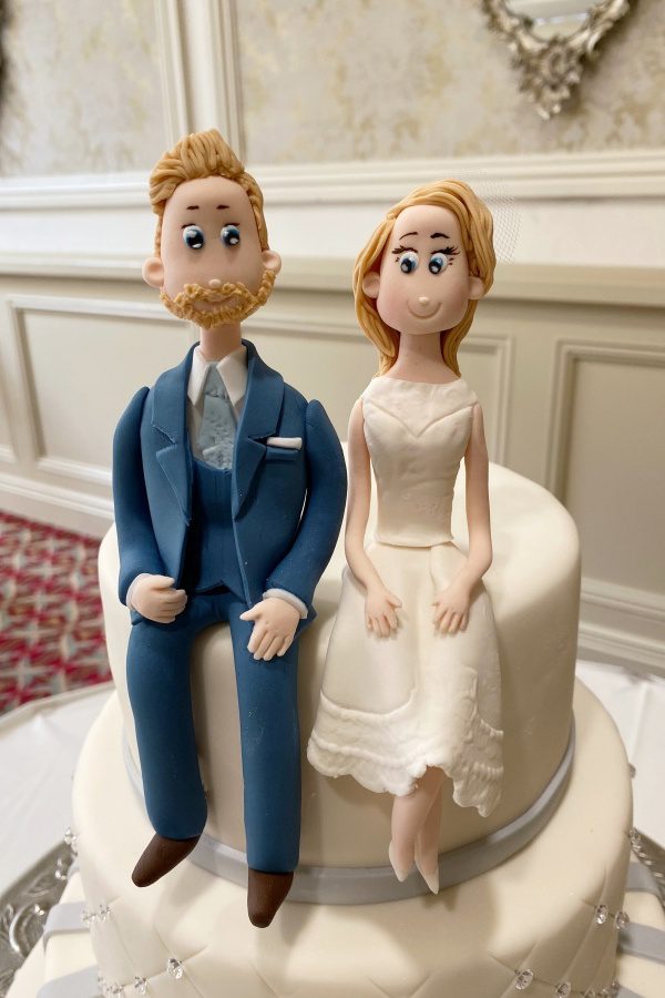 Wedding Cake with Silver Stripes and Diamonds No.W213 - Image 2
