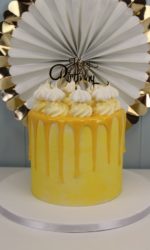 Lemon Drizzle Buttercream Drip Cake No.D029p