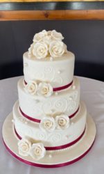 Pearls with Swirl Design Wedding Cake No.W109(1)p