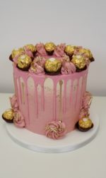 Pink Buttercream Cake with Ferrero Rocher No.D034p