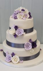 Purple Roses, Ribbon and Hydrangeas Wedding Cake No.W076ap