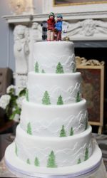 Ski Wedding Cake No.W103ap