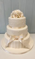 Stripes and Bow in Ivory Wedding Cake No.W237p