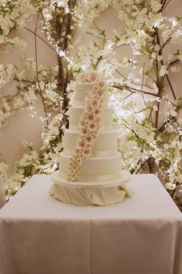 Wedding Cake with Cascading Roses and Lace No.W296 - Image 5