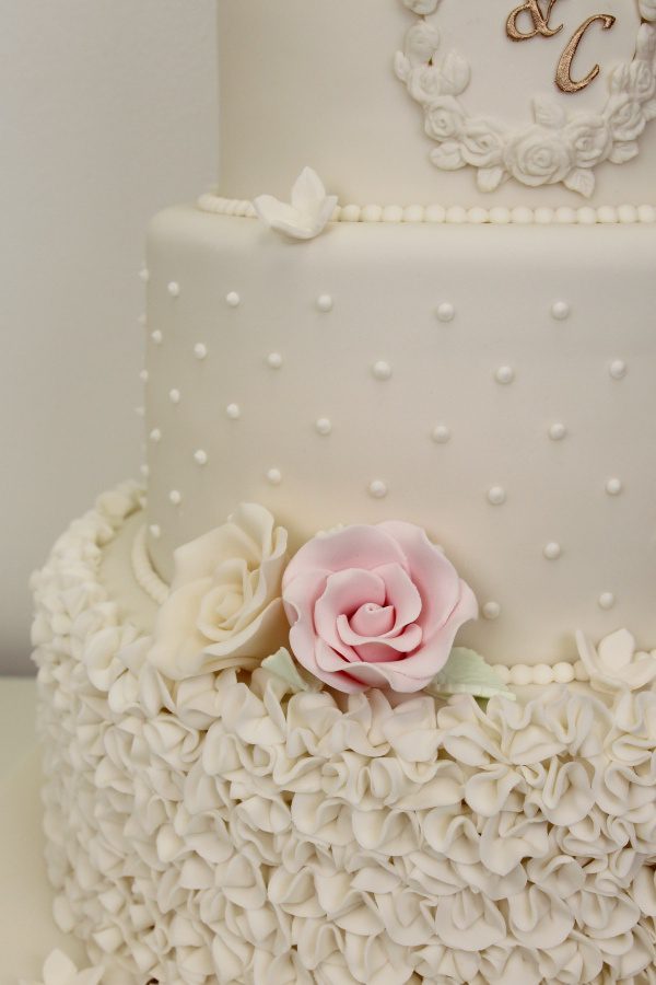 Wedding Cake with Ivory Ruffles and Pink Roses No.W334 - Image 3