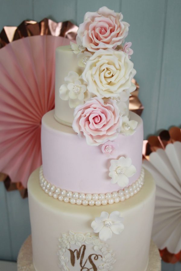 Wedding Cake with Pearls and Gold Initials No.W226 - Image 2