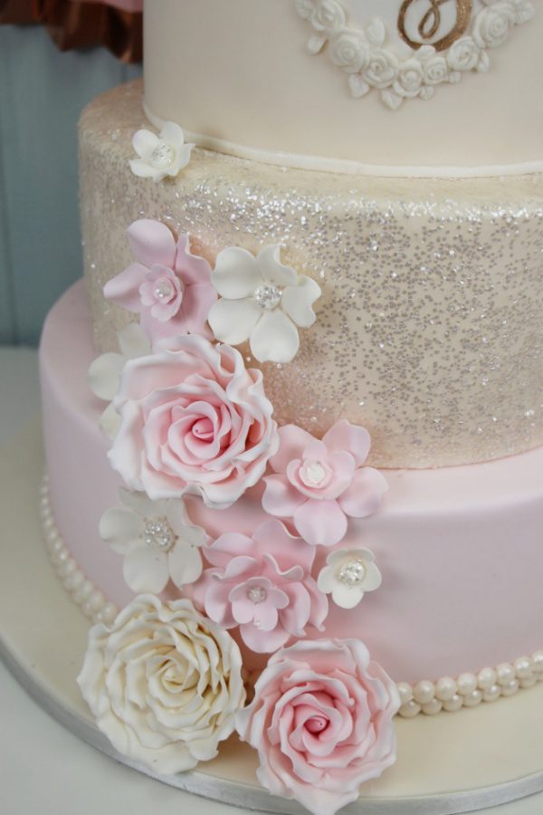 Wedding Cake with Pearls and Gold Initials No.W226 - Image 4