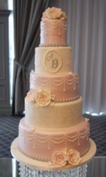 Wedding Cake with Pink Shimmer and Pearls No.W335p