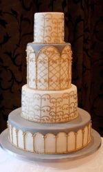 ​Harry Potter Gold and Silver Wedding Cake No.W054ap