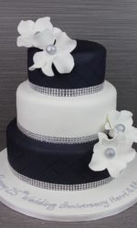Black and White Anniversary Cake No.OCC041p