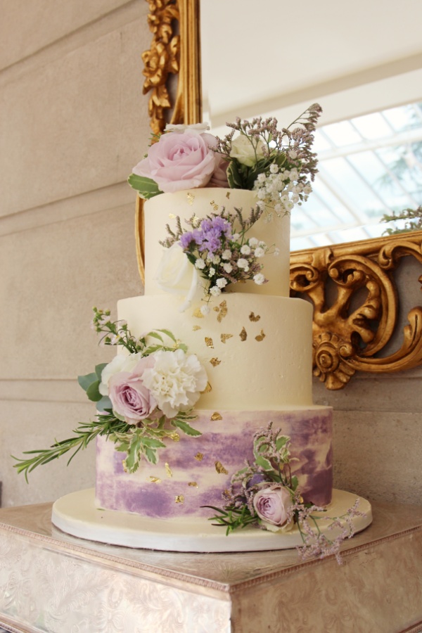 Buttercream Cake with Lilac Marble and Gold Leaf No.W361 - Image 2