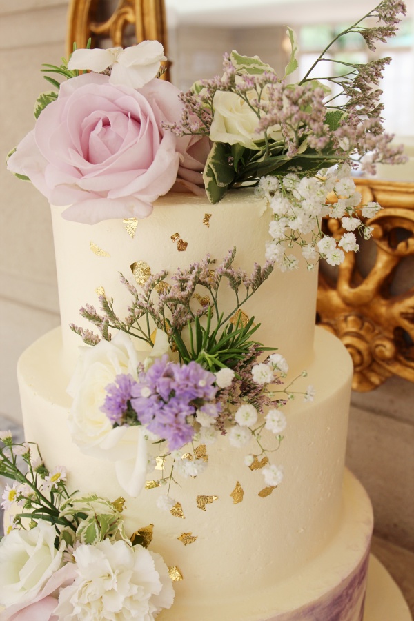 Buttercream Cake with Lilac Marble and Gold Leaf No.W361 - Image 3
