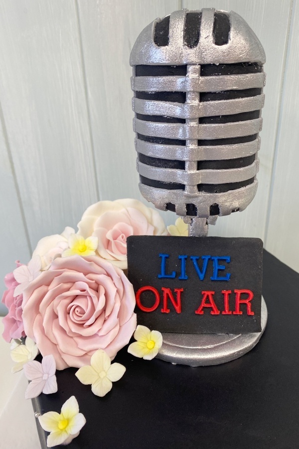 Radio Microphone Today FM Cake No.COR037 - Image 3