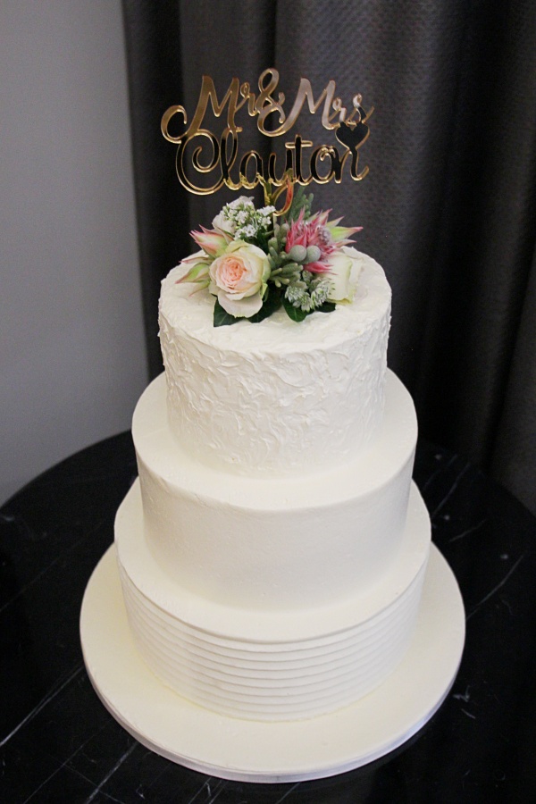 Rustic Buttercream Wedding Cake with Lines No.W369 - Image 2