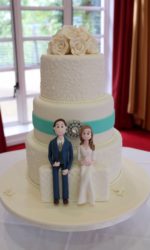Wedding Cake with Teal Ribbon and Diamond Brooch No.W392a