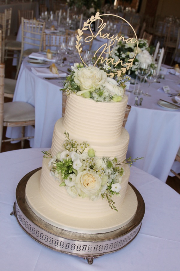 Buttercream Cake with White Flowers and Gold Topper No.W401 - Image 2