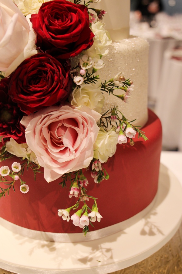 Burgundy Cake with Fresh Flowers No.W429 - Image 3