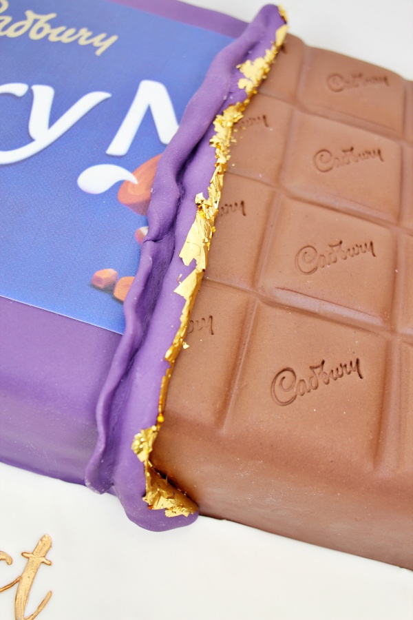 Cadbury Dairy Milk Bar Cake No.N113 - Image 2
