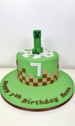 Minecraft Creeper Birthday Cake No.K085