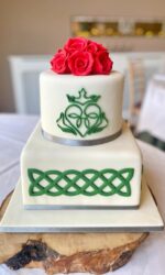 Celtic Heart Symbol Wedding Cake No.W445