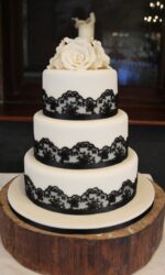 Black Lace with Vintage Flowers Wedding Cake No.W174