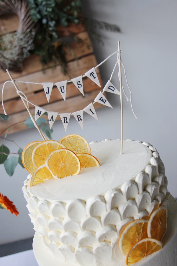 Buttercream Wedding Cake with Dried Orange Slices No.W475 - Image 2
