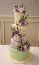 Sage Green and Lilac Buttercream Cake No.W469a