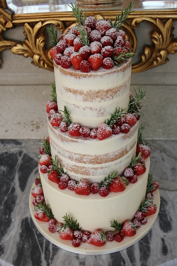 Semi Naked Cake with Strawberries and Raspberries No.W486 - Image 3