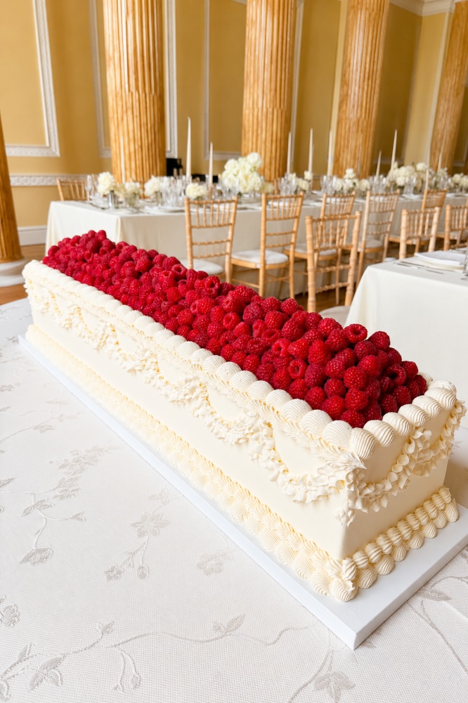 Raspberry Rectangular Wedding Cake No.W504 - Image 2